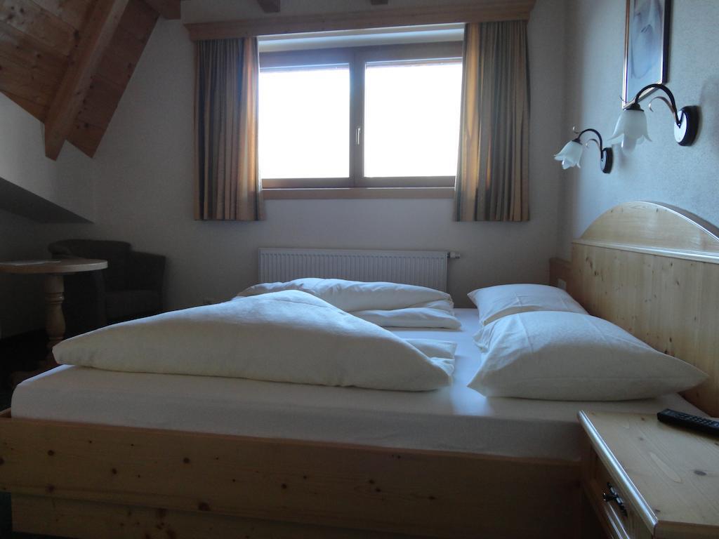 Hotel Garni Klocker Kaltenbach Chambre photo